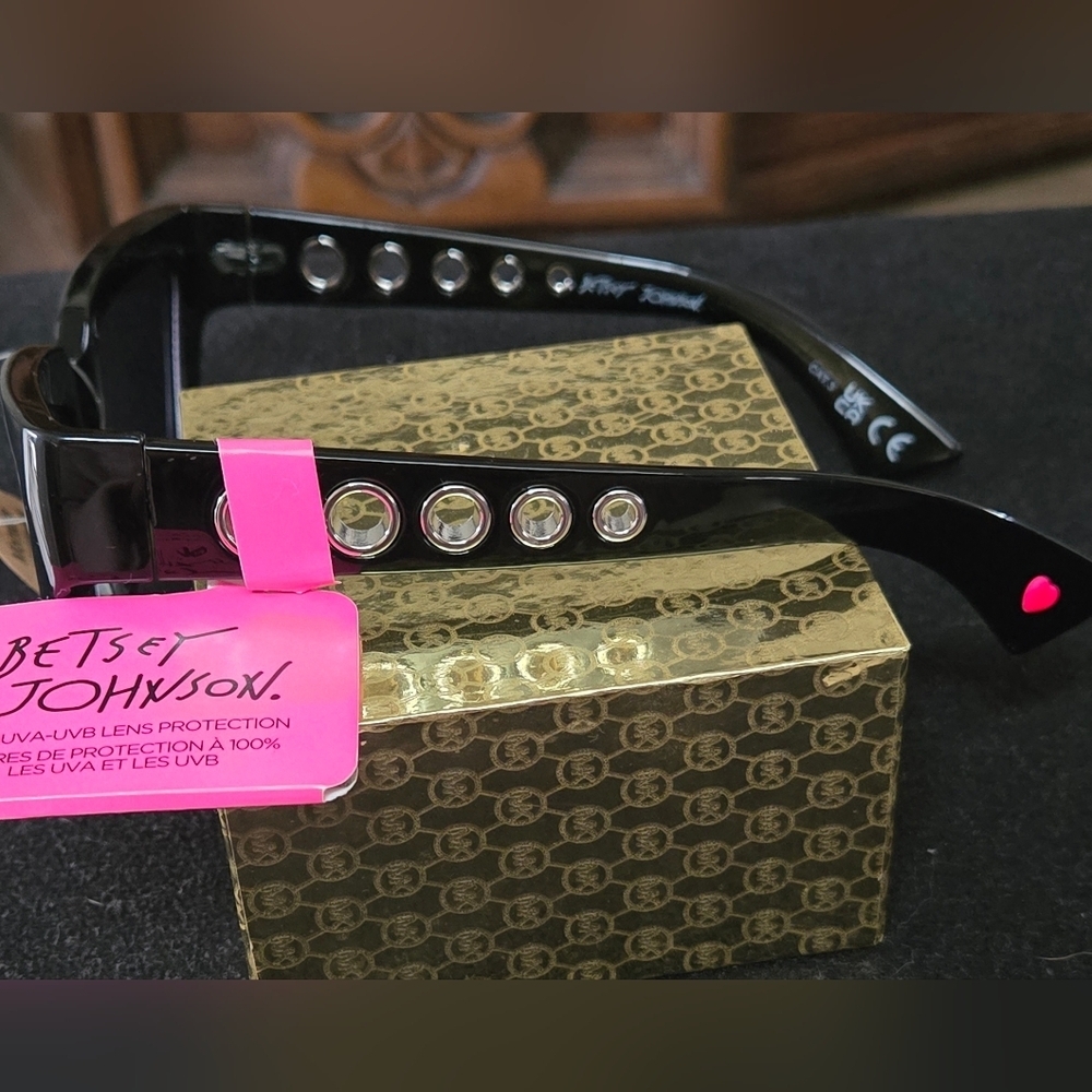 Betsey Johnson Black Sunglasses with Silver Accents - Picture 6 of 8
